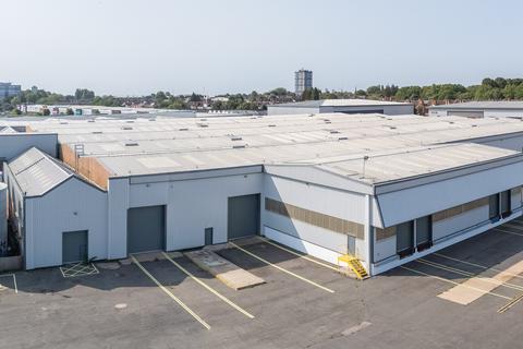 Warehouse to rent, Canal Rd Coventry CV6 5RE