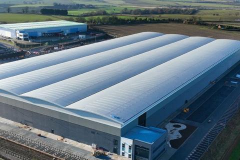 Warehouse to rent, Nasmyth Rd Daventry NN11 8NF