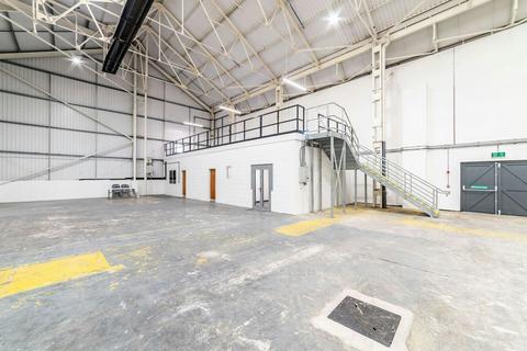 Warehouse to rent, Hubert St Birmingham B6 4BA