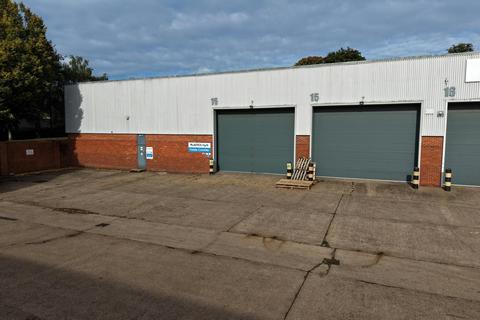 Warehouse to rent, Highlands Rd Solihull B90 4NY
