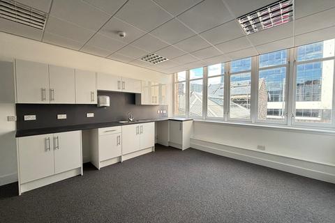 Office to rent, 252 Union St Aberdeen AB10 1TN