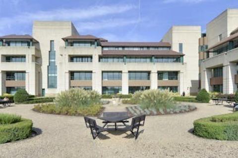 Office to rent, Breakspear Way Hemel Hempstead HP2 4TZ