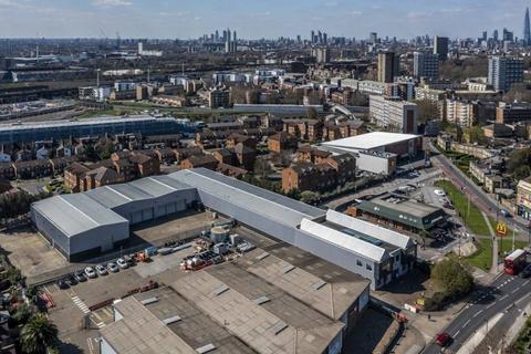 Warehouse to rent, 2 Evelyn St London SE8 5DQ