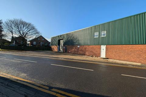 Industrial development to rent, Southampton Rd Ringwood BH24 1JR