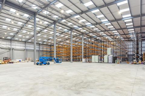 Warehouse to rent, 428 Long Dr Greenford UB6 8UH