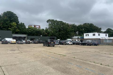 Land to rent, Selsdon Rd South Croydon CR2 0EA