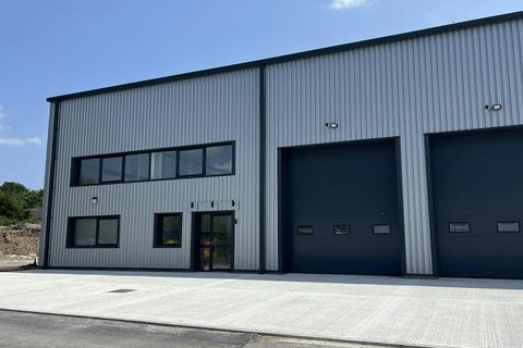 Warehouse to rent, 1 London Rd Macclesfield SK10 4NL