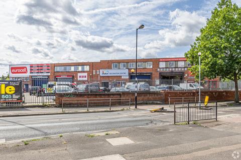 Warehouse to rent, Bermondsey Trading Estate London SE16