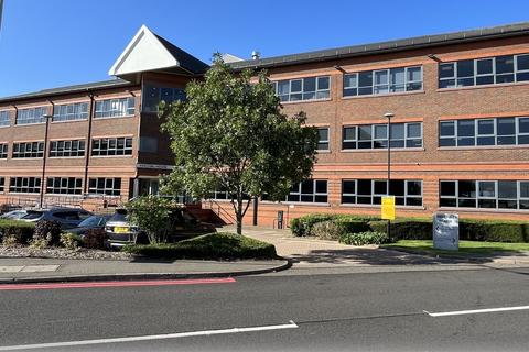 Office to rent, Percival Way Luton LU2 9PA