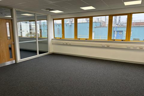 Office to rent, 105 Frank Lester Way way Luton LU2 9NQ
