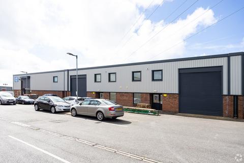 Warehouse to rent, 50-56 Hammonds Dr Eastbourne BN23 6PW
