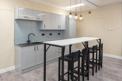 Office to rent, 10 Bow Ln London EC4M 9AL