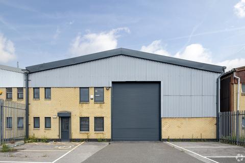 Warehouse to rent, Redburn Industrial Estate Enfield EN3 4GS