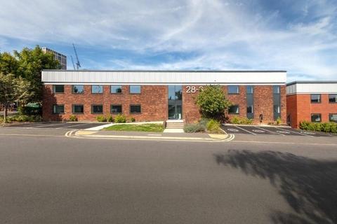 Warehouse to rent, Telford Way London W3 7XS
