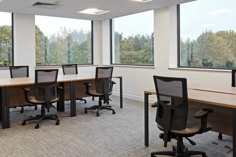 Office to rent, Solent Rd Havant PO9 1TR