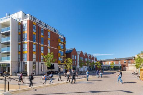 Retail property (high street) to rent, Riverside Sq Bedford MK40 1AR