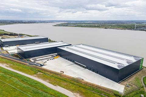 Warehouse to rent, Coldharbour Ln Rainham RM13 9BJ