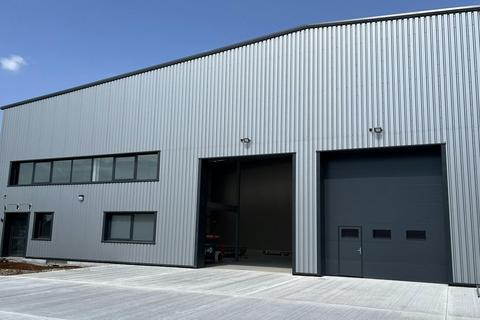 Warehouse to rent, London Rd Macclesfield SK10 4NL
