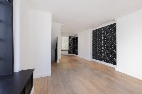 Retail property (high street) to rent, 13 Walton St London SW3 2HX