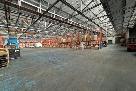 Distribution warehouse to rent, 2-4 Edison St Glasgow G52 4XN