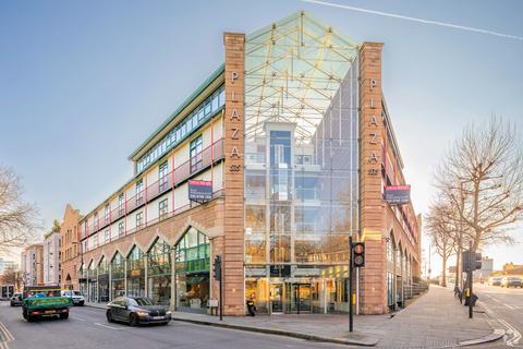Office to rent, 535 Kings Rd London SW10 0SZ