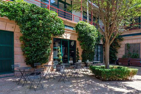 Office to rent, 535 Kings Rd London SW10 0SZ