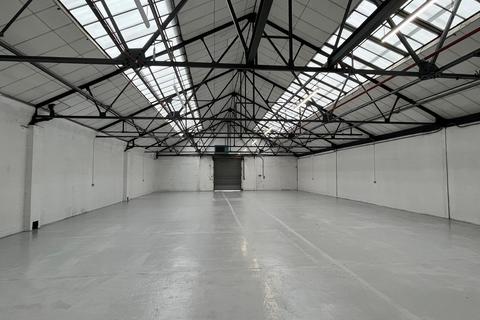 Warehouse to rent, 7-19 Colquhoun Ave Glasgow G52 4BN