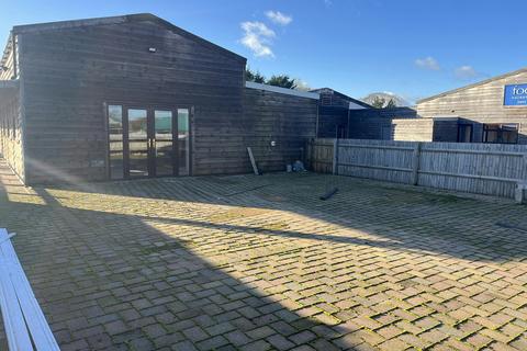 Retail property (high street) to rent, Stanbridge Rd Haddenham HP17 8JX
