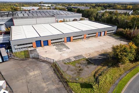 Distribution warehouse to rent, Clayton Rd Warrington WA3 6NH