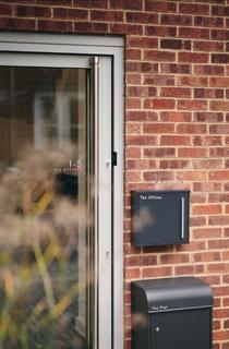 Office to rent - 1-5 Buckingham St Oxford OX1 4LH