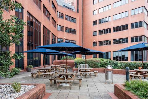 Office to rent, Bond St S Bristol BS1 3AE