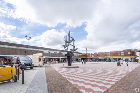 Retail property (high street) to rent, Market Pl Tamworth B79 7NJ