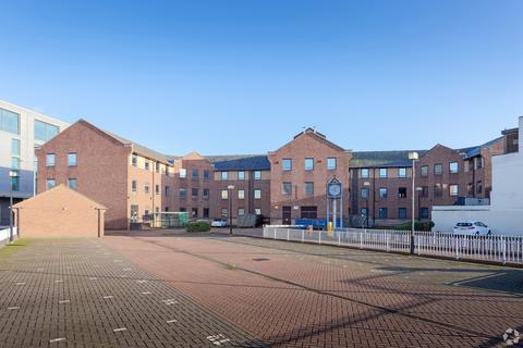 Office to rent, 36 Ferensway Hull HU2 8NH