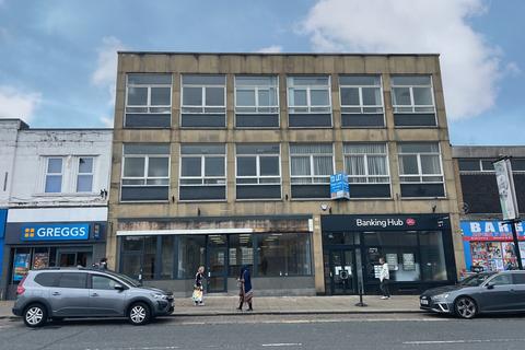 Office to rent, Commercial Street Batley WF17 5EQ