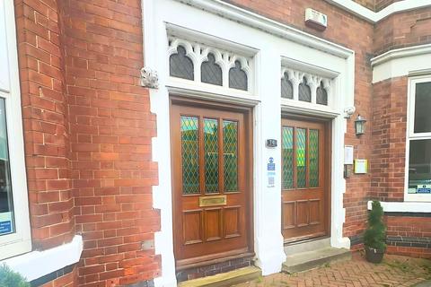 Office to rent, 14-16 Bridgford Rd West Bridgford NG2 6AB