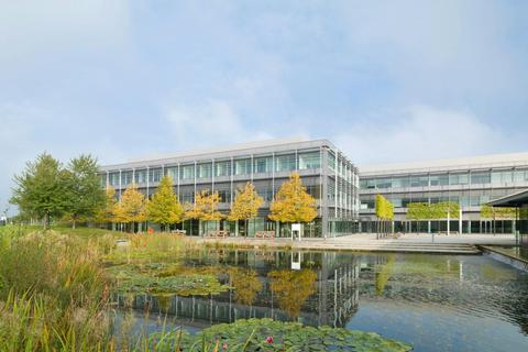 Office to rent, 250 South Oak Way Reading RG2 6UG