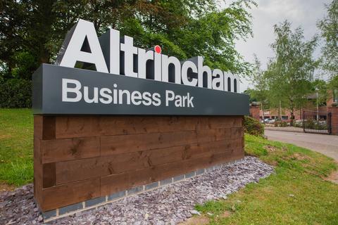 Office to rent, Edward Ct Altrincham WA14 5GL