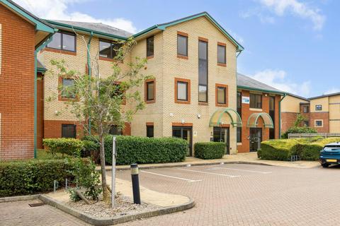 Office to rent, Smeaton Clos Aylesbury HP19 8JR