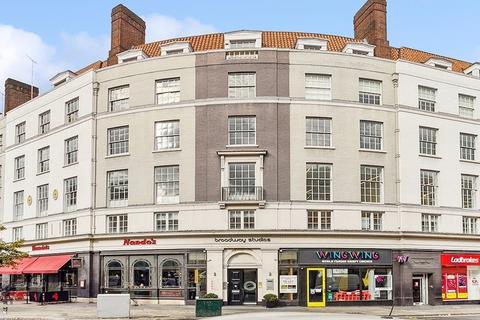 Office to rent, 20 Hammersmith Broa London W6 7AB