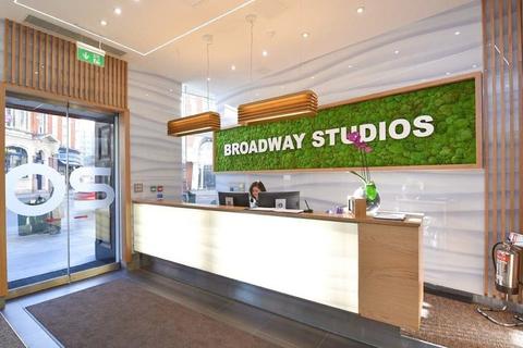 Office to rent, 20 Hammersmith Broa London W6 7AB