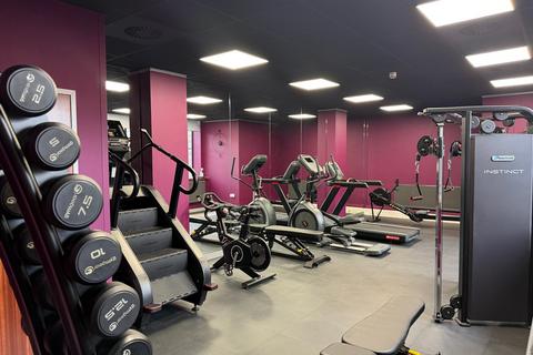 Office to rent, 28 Cathedral Rd Cardiff CF11 9LJ