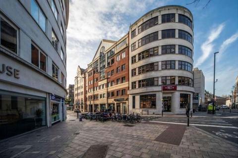Office to rent, Queen Charlotte St Bristol BS1 4EX