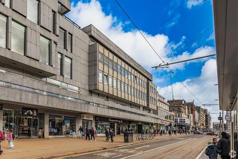Office to rent, 80-83 Princes St Edinburgh EH2 2ER
