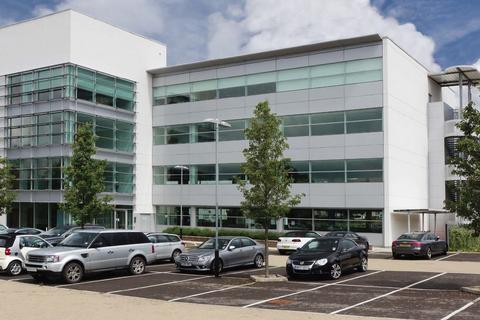 Office to rent, Norreys Dr Maidenhead SL6 4FL