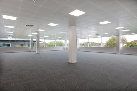 Office to rent, Norreys Dr Maidenhead SL6 4FL
