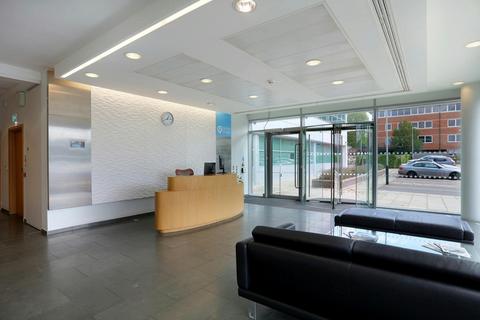Office to rent, Concorde Rd Maidenhead SL6 4BY