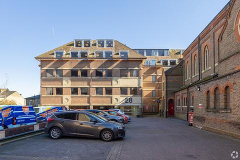 Office to rent, 28 Clarendon Rd Watford WD17 1JJ