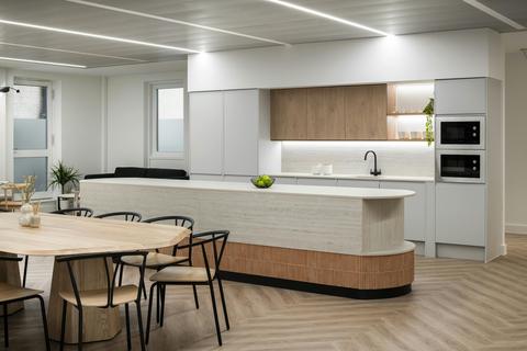 Office to rent, 11 Philpot Ln London EC3M 8BA