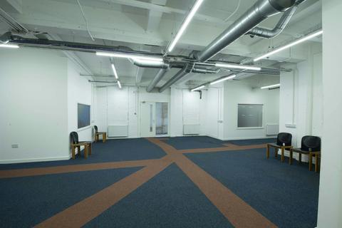 Industrial unit to rent, 60 Tradeston St Glasgow G5 8BH