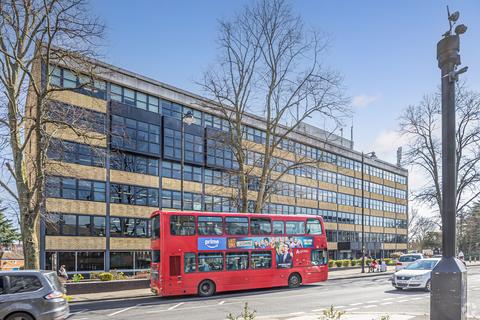 Office to rent, 100 High St London N14 6PW